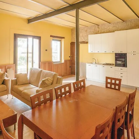 Brettino 2 Vakantiehuis Rosciano (Marche)